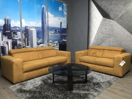 Natuzzi Editions Piacevole 3 & 2 seater in Mustard fabric Natuzzi Editions Piacevole 3 & 2 seater in Mustard fabric